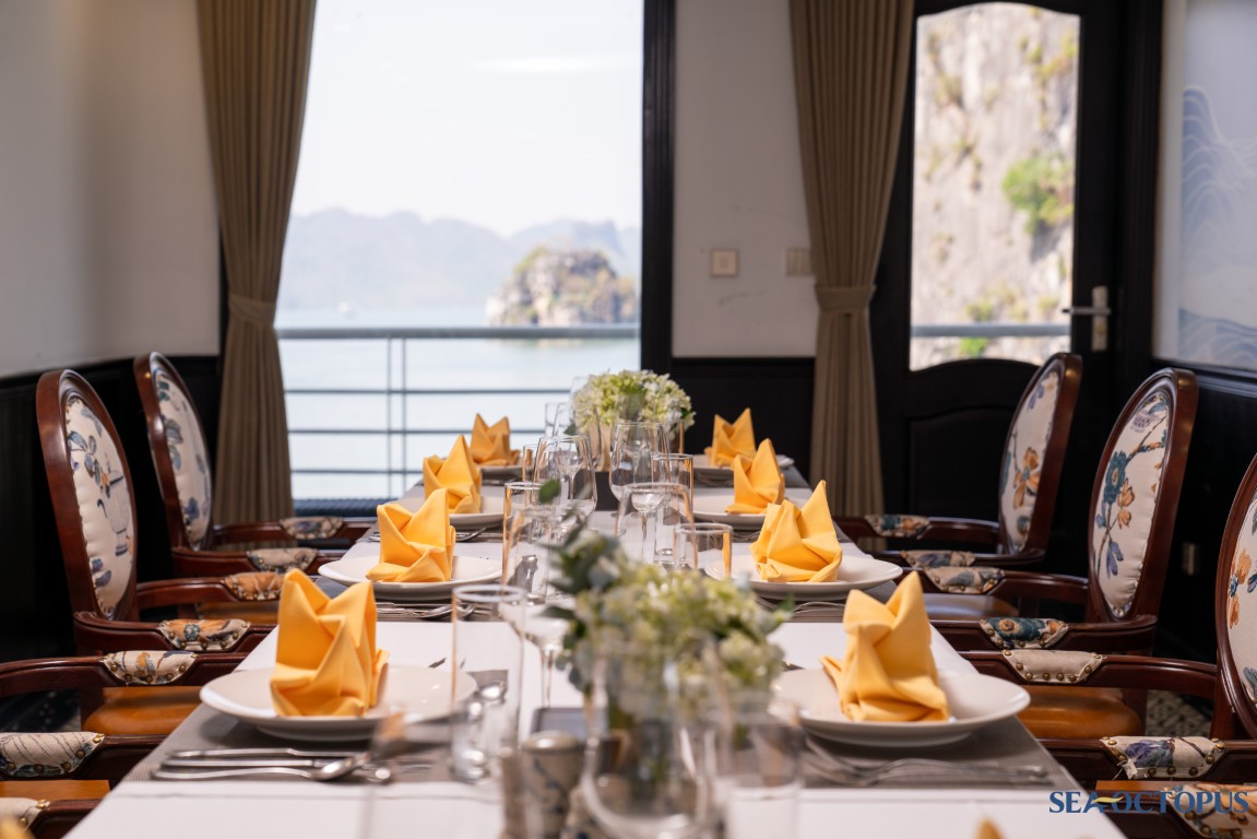 Sea Octopus Cruisesea Ha Long