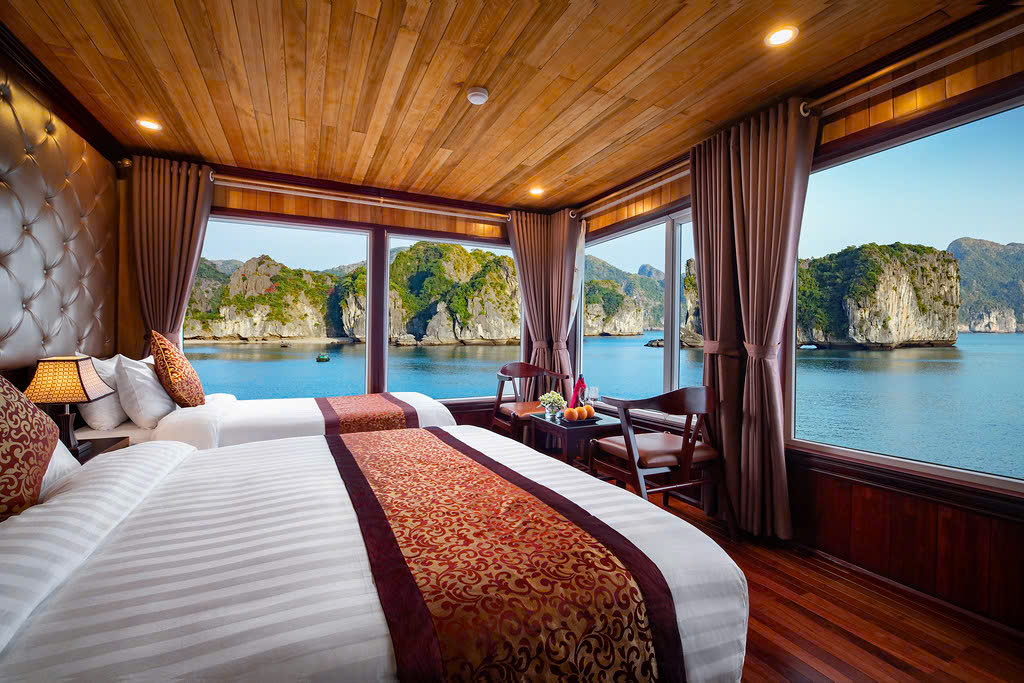 Lavender Elegend Halong Overnight Cruise