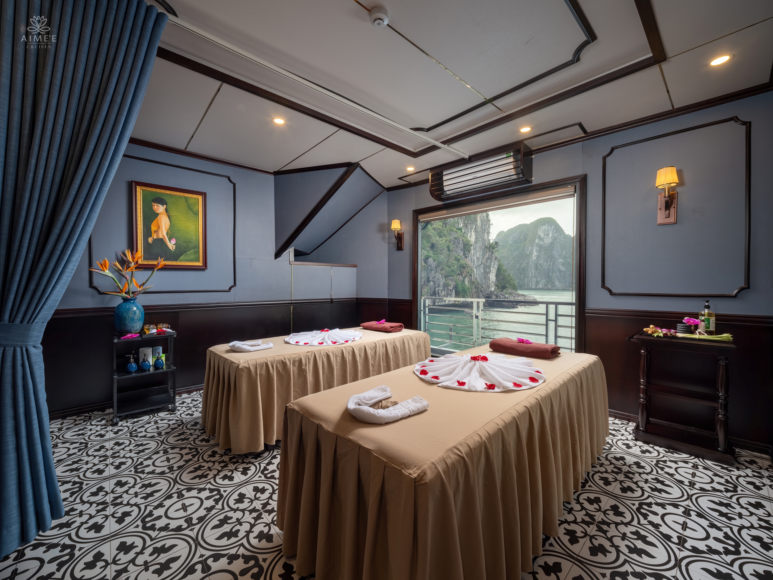 Aime'e Cruise - Du thuyền 5, 6 sao nghỉ đêm hạ Long Lan Hạ