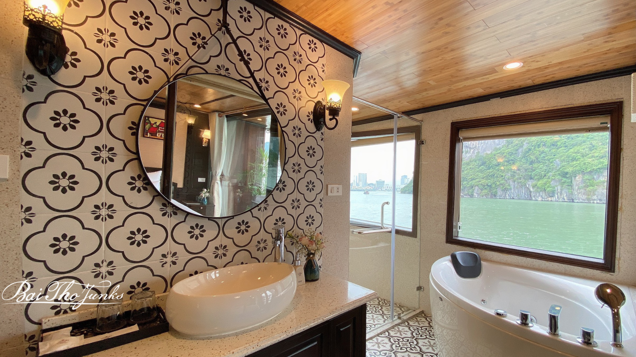 Suite ocean view (3)