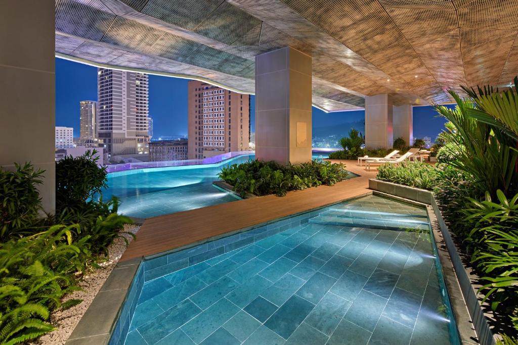 Hyatt Ha Long 5 Star Hotel Khách sạn 5 sao Hyatt trung tâm bãi Cháy