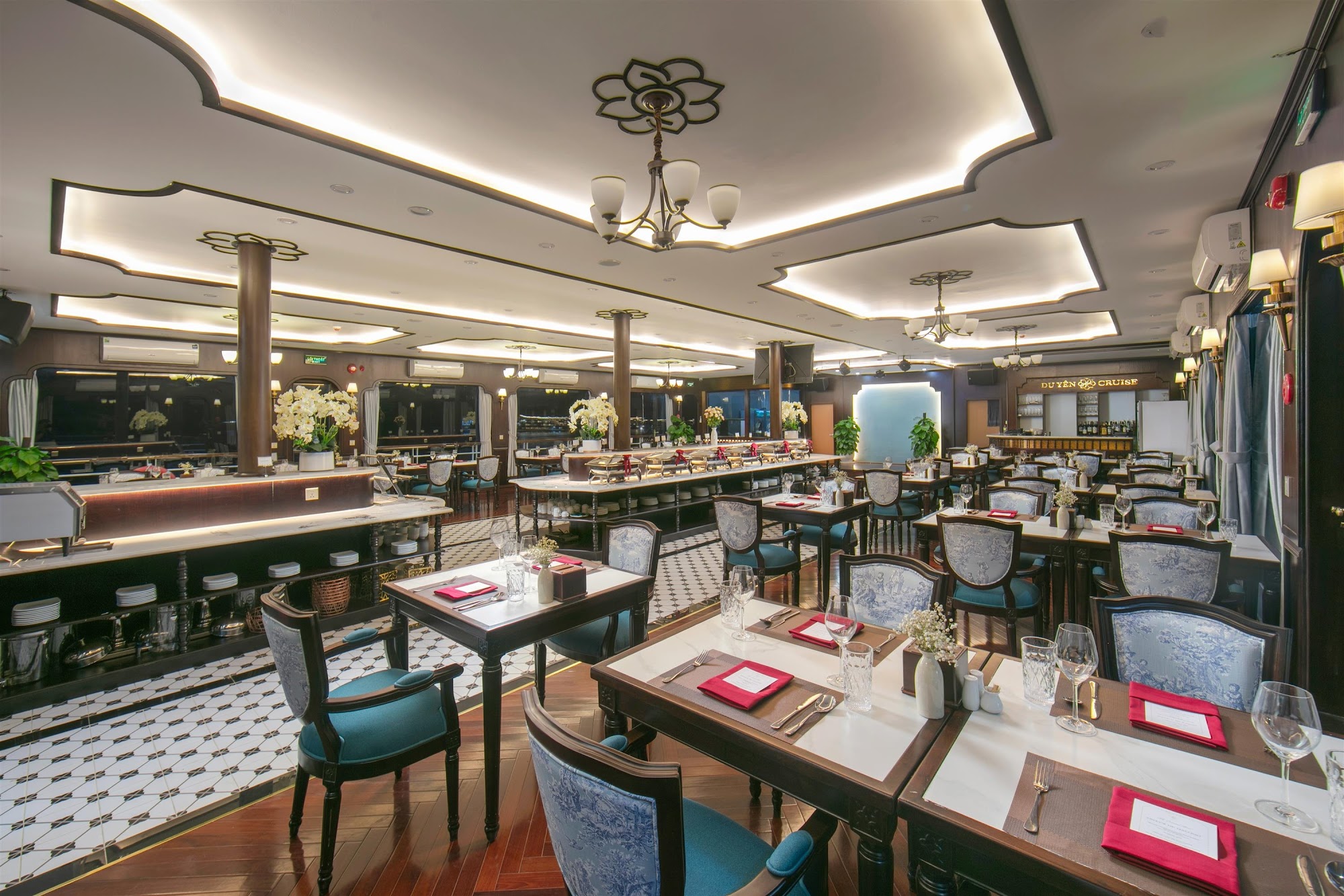 Du Yên Cruise - Du thuyền 5 , 5 sao ngủ đêm Vịnh hạ Long, Lan hạ