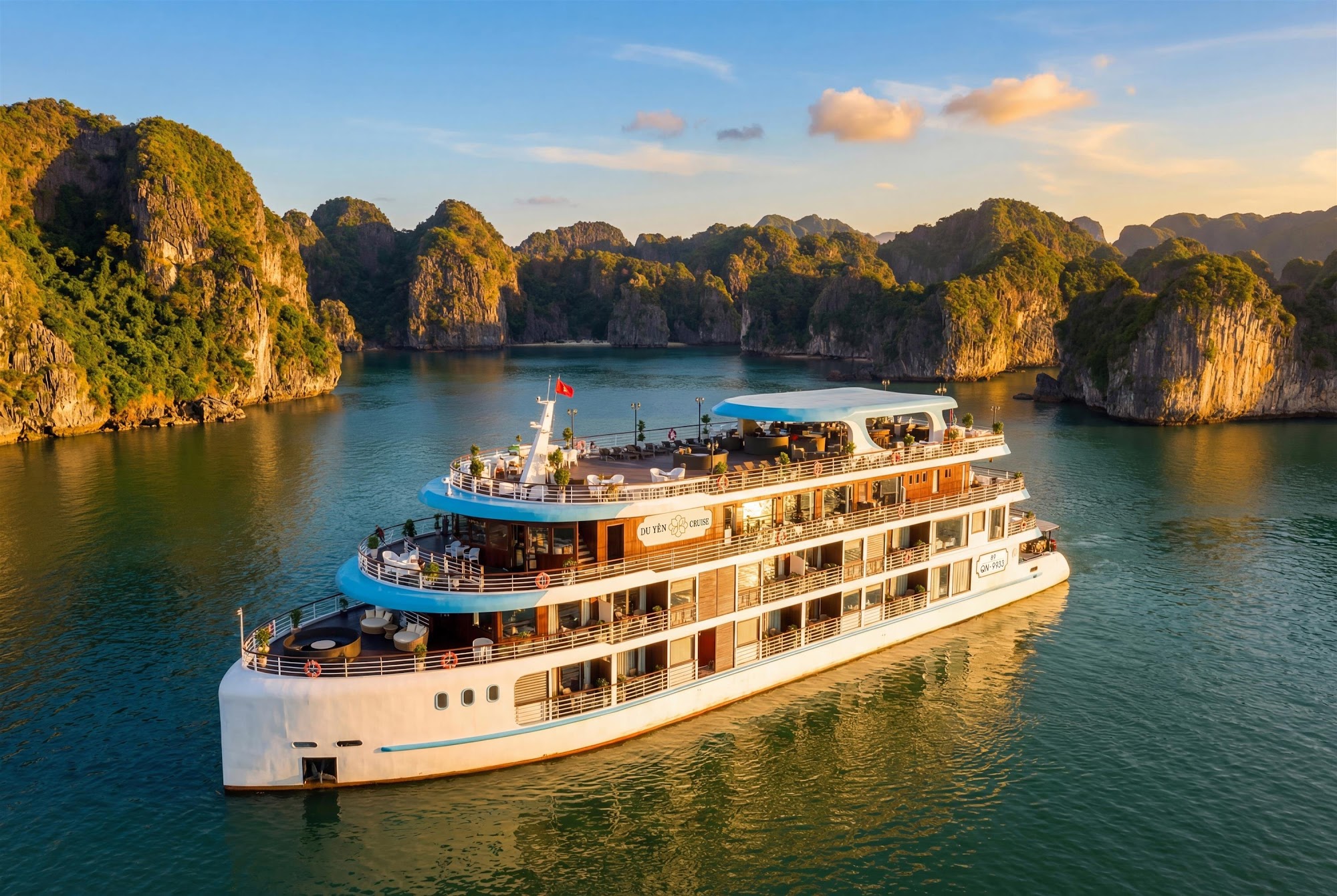 Du Yên Cruise - Du thuyền 5 , 5 sao ngủ đêm Vịnh hạ Long, Lan hạ