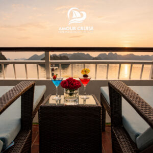 Amour Cruise - Du thuyền 5 sao tour Vịnh Lan Hạ 2n1d, 3n2d
