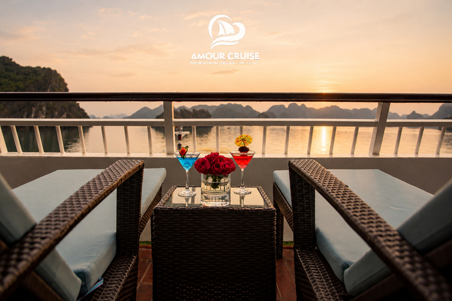 Amour Cruise ngủ đêm Hạ Long Lan Hạ Amour Cruise - Du thuyền 5 sao tour Vịnh Lan Hạ 2n1d, 3n2d