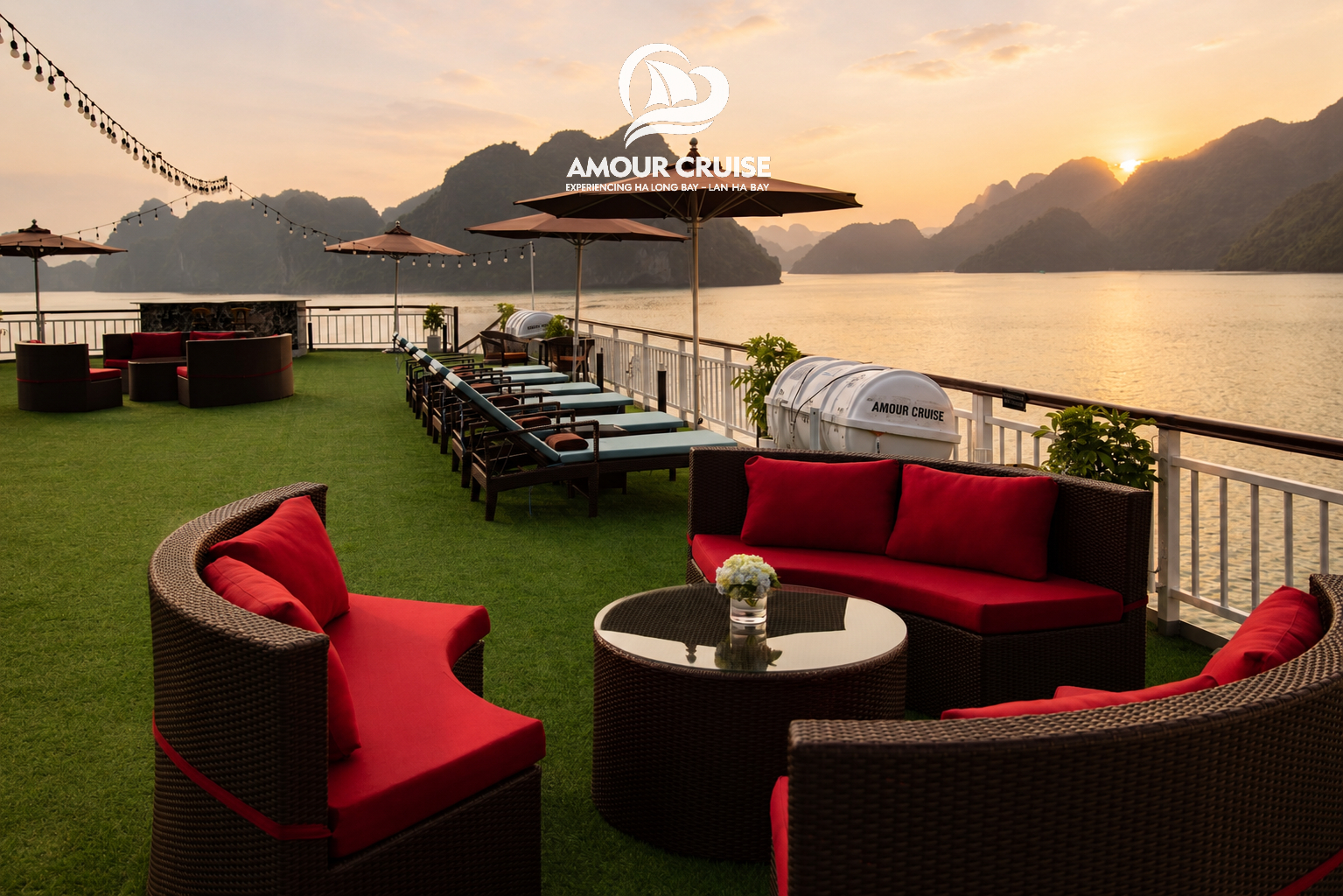 Amour Cruise ngủ đêm Hạ Long Lan Hạ Amour Cruise - Du thuyền 5 sao tour Vịnh Lan Hạ 2n1d, 3n2d