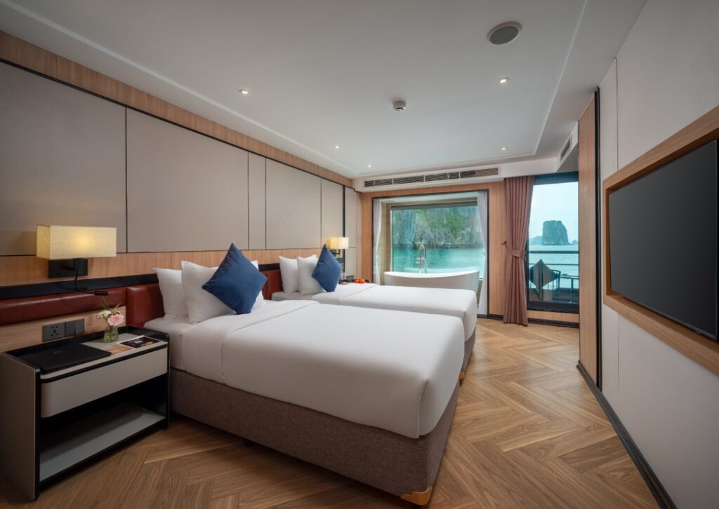 Giá tour, phòng nghỉ Du thuyền Luna Hạ Long 5 sao
