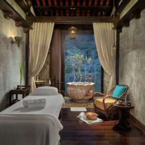 Resort nghỉ dưỡng dưới chân núi Yên Tử, Quảng Ninh