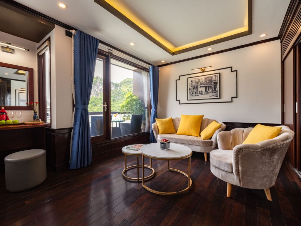 Du thuyền 5 sao ngủ đêm Vịnh Lan Hạ 2n1d, 3n2d: Le Jouney Elegance