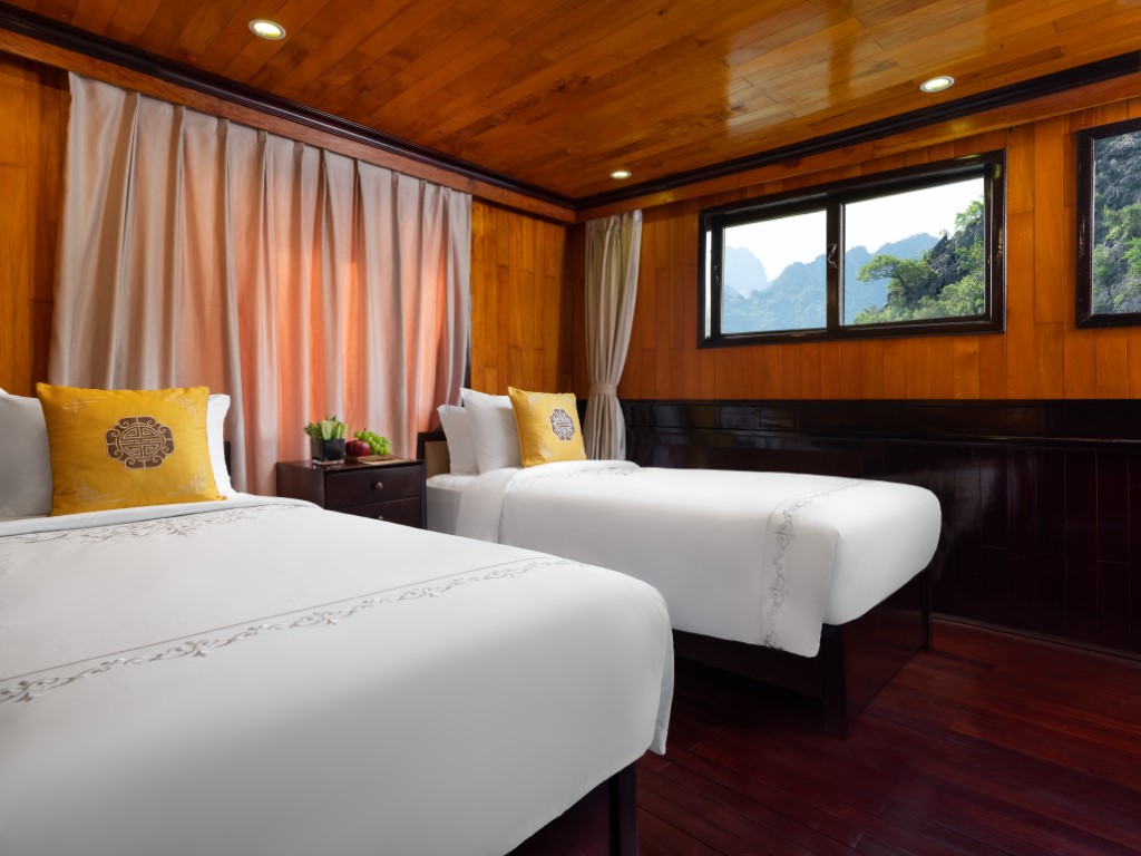Đặt tour tàu 4 sao Vịnh Hạ Long, Lan Hạ 2n1d, 3n2d Hera Boutique