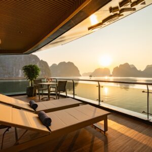 Tour Du thuyền ngủ đêm cao cấp Vịnh Hạ Long, Lan Hạ: Tulip Cruise