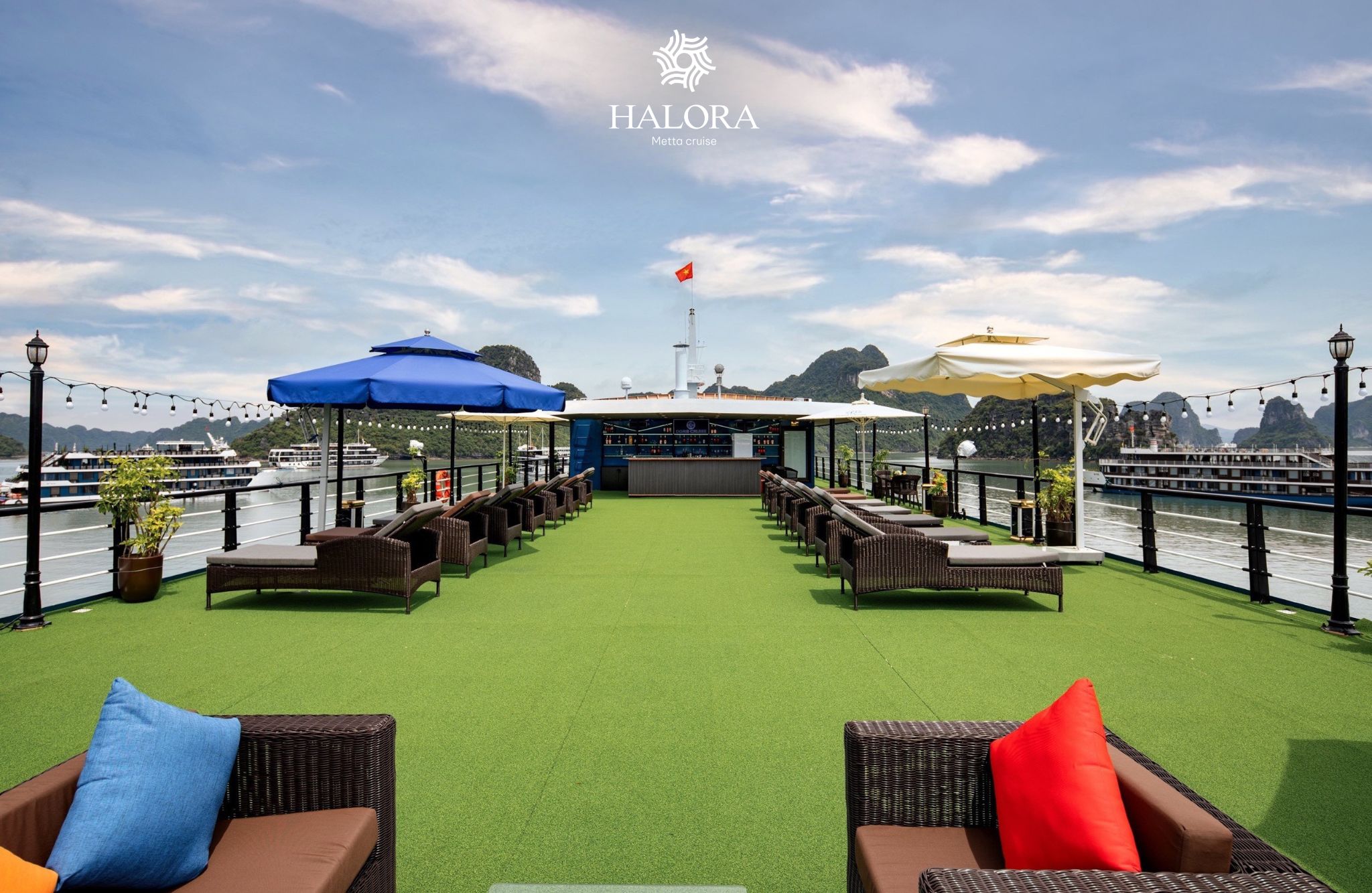 Halora Metta 5star Cruise Lan Ha Bay, Indiant