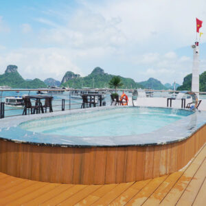 Tour Vịnh Lan Hạ 1 ngày, Du thuyền 5 sao Halora Odyssea