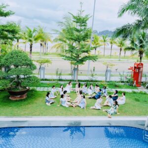 Villa view biển đảo Tuần Châu, 7 phòng ngủ, bể bơi riêng, karaoke: Glenda