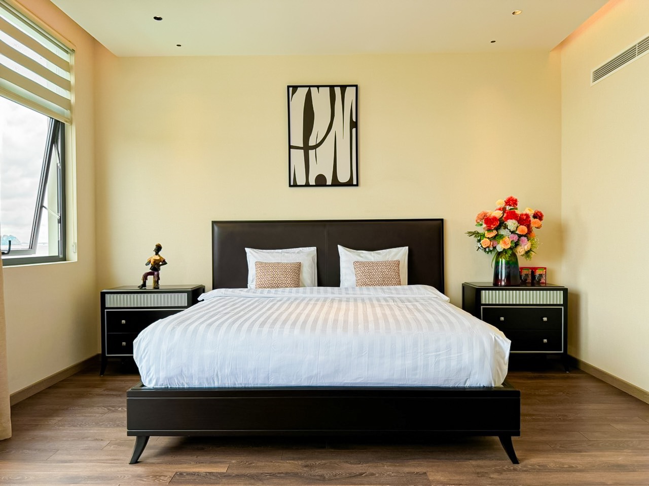 The One Villa 6PN đảo Tuần Châu, Quảng Ninh