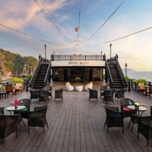 Du thuyền 5 sao Vịnh Lan Hạ 2n1d, 3n2d: Rita