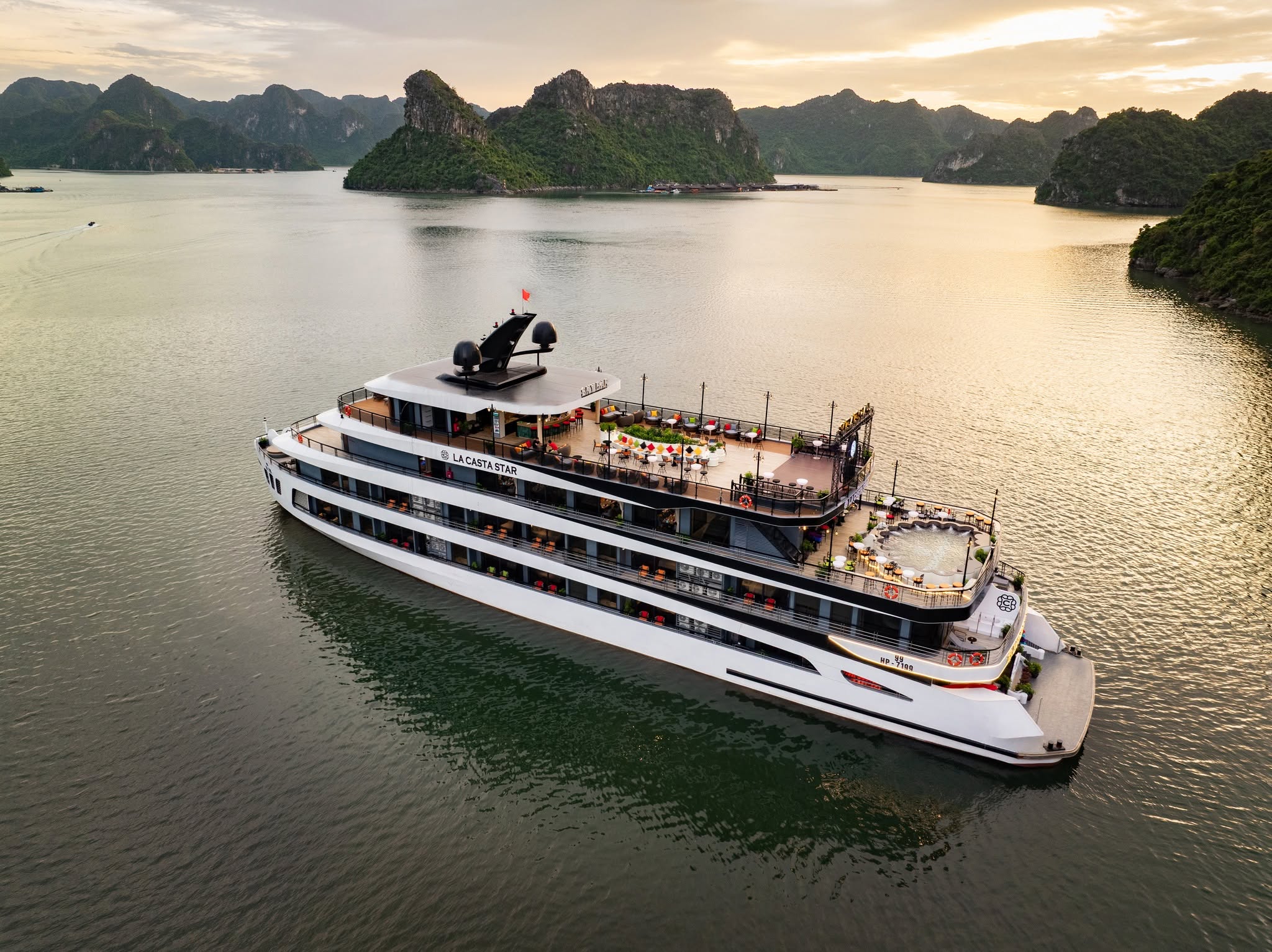 La Casta 6 Star Cruise Overnight Lan Ha BayCa