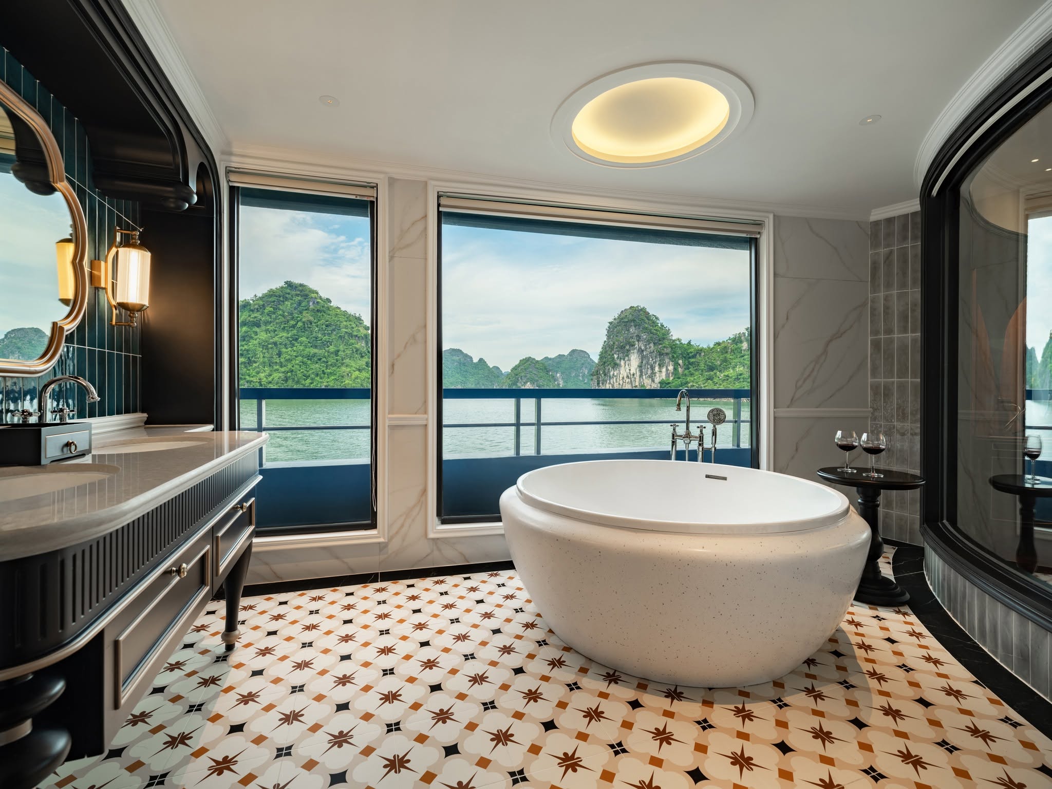 La Casta 6 Star Cruise Overnight Lan Ha Bay