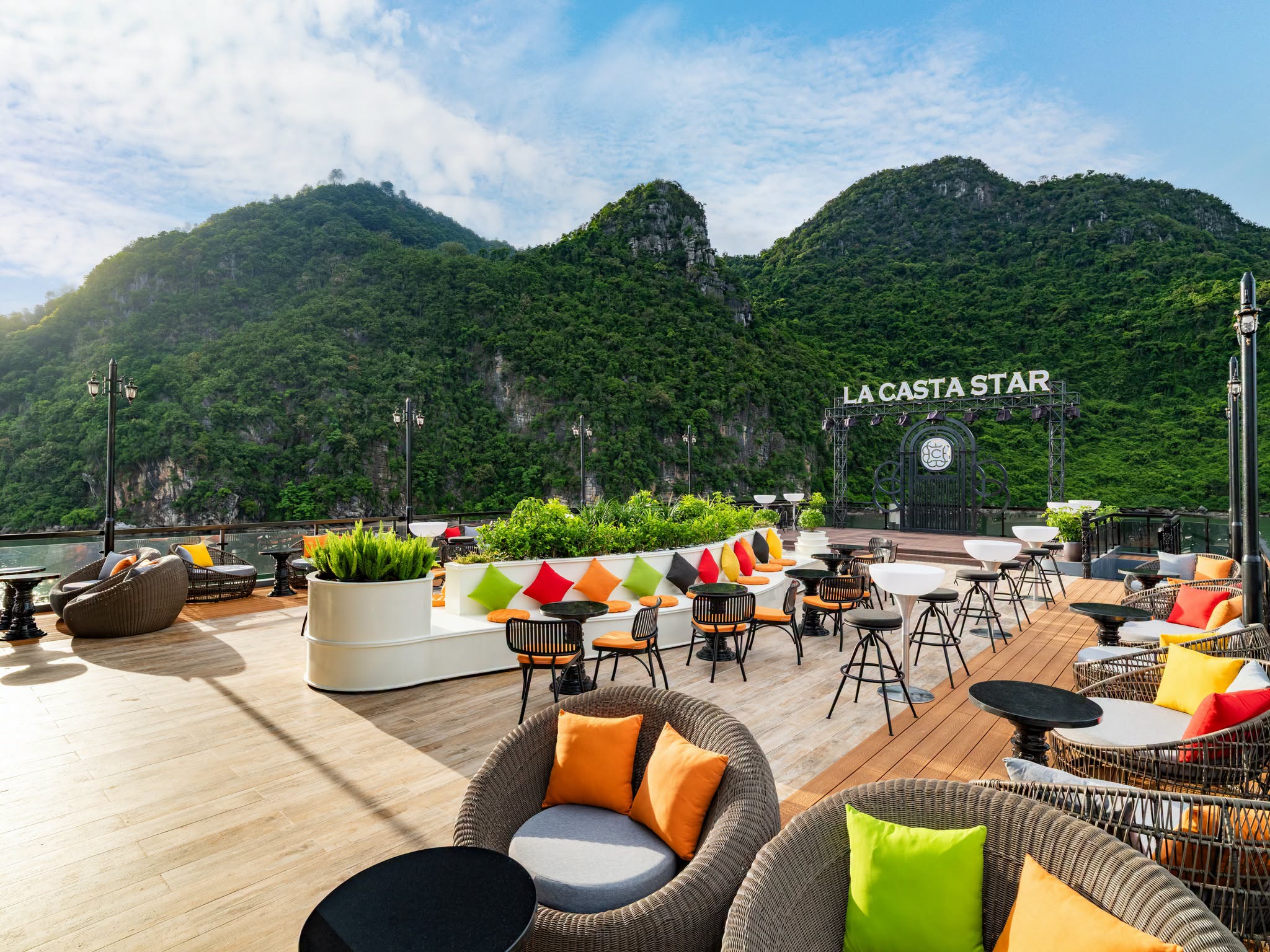 La Casta 6 Star Cruise Overnight Lan Ha BayCa