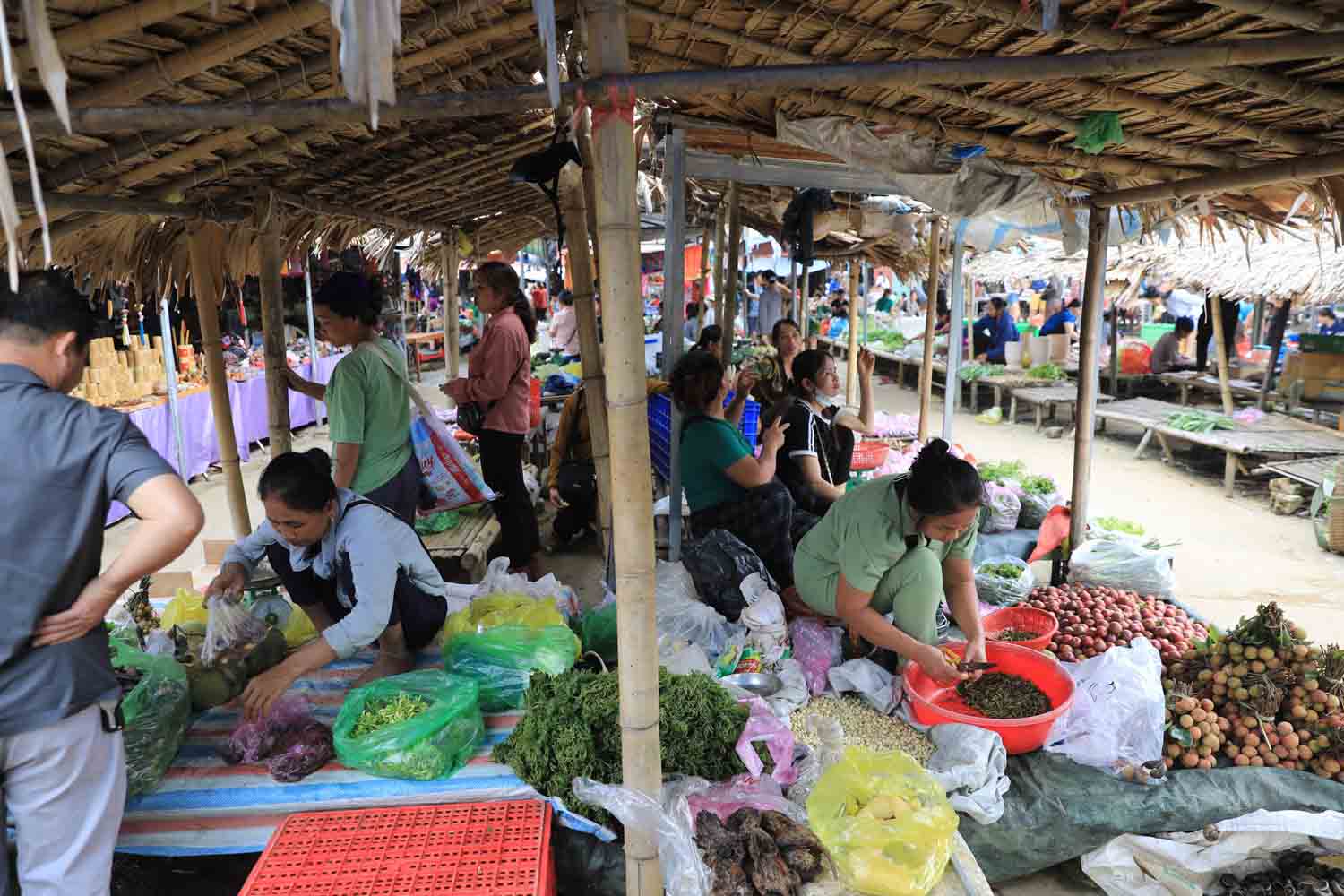 CDu lịch Mai Châu Pù Luông 2n1d
