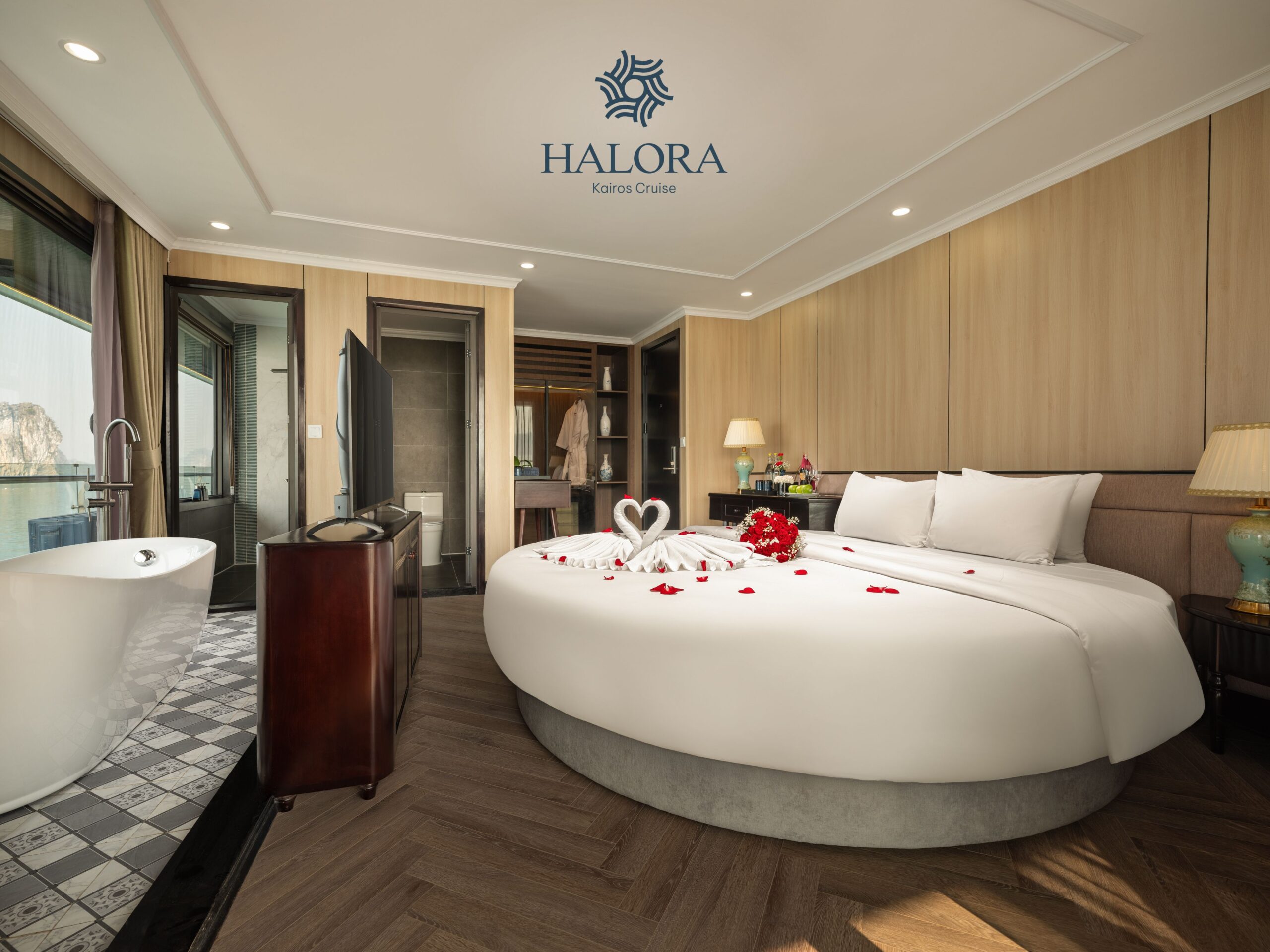 Halora Kairos Cruise Overniht Lan Ha Bay