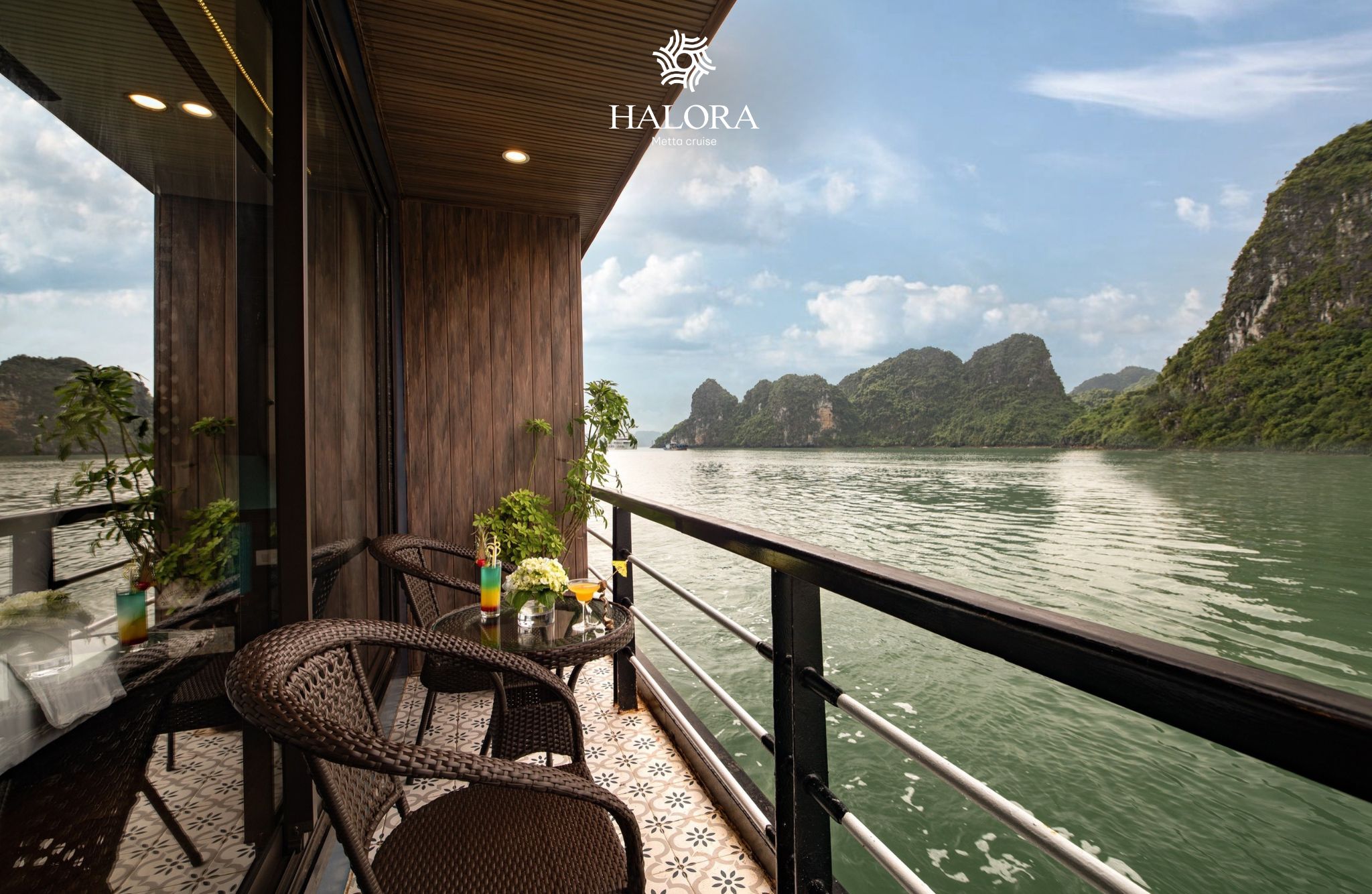 Halora Metta 5star Cruise Lan Ha Bay, Indiant
