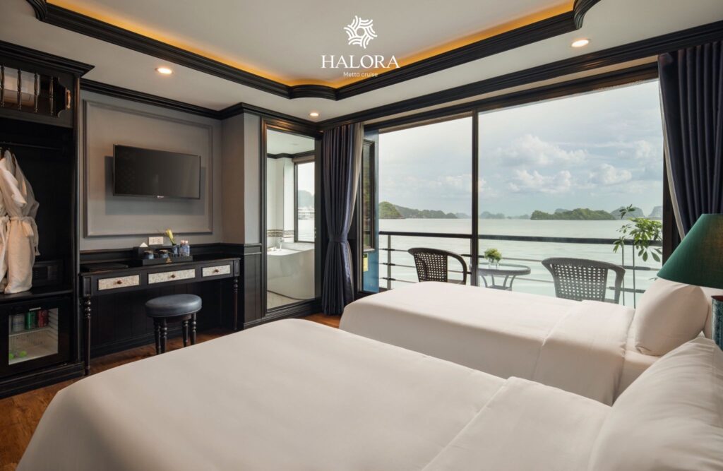 Tour Du thuyền ngủ đêm 5 sao khách Ấn Độ: Halora Metta
