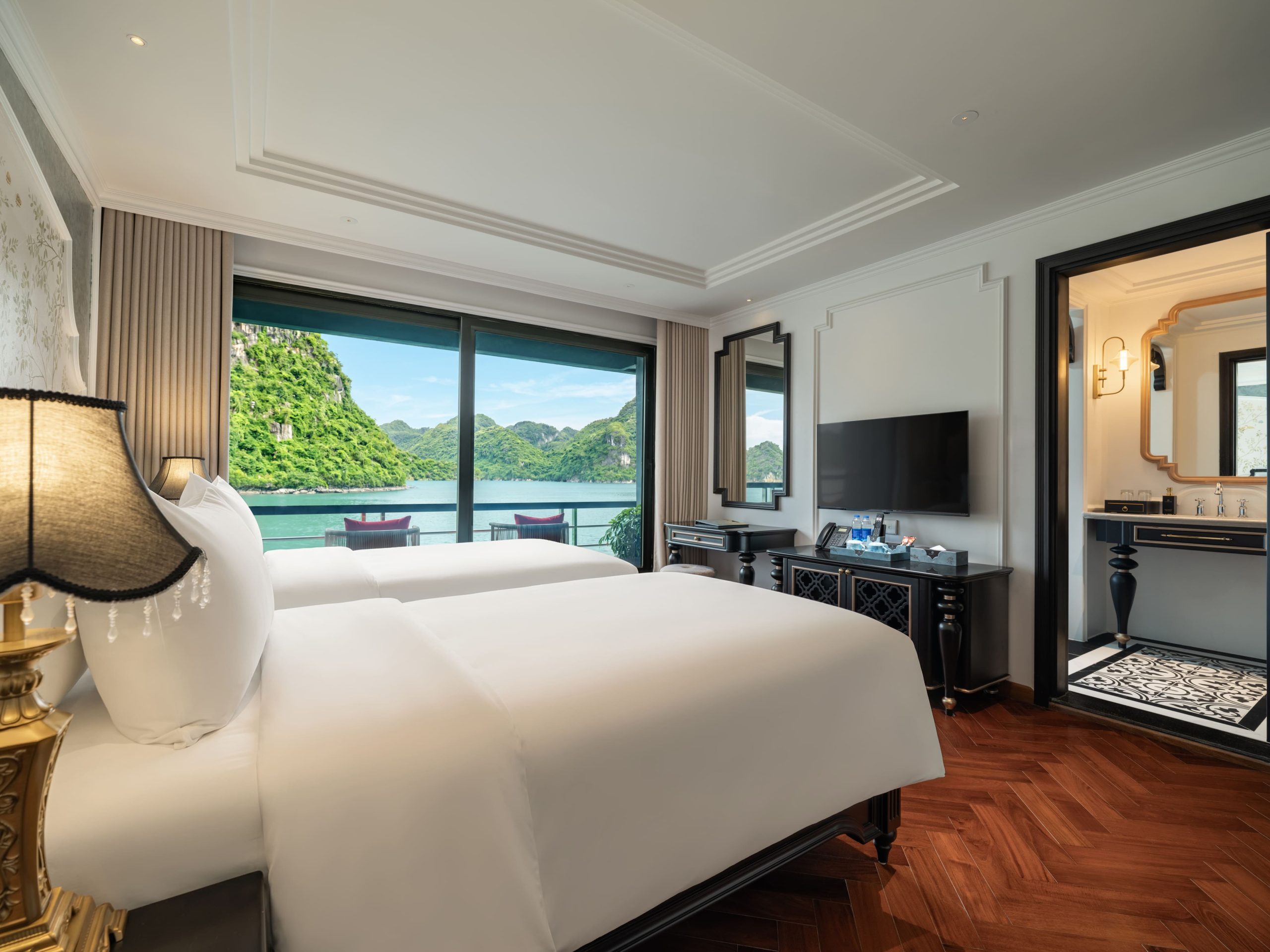 La Casta 6 Star Cruise Overnight Lan Ha BayCa