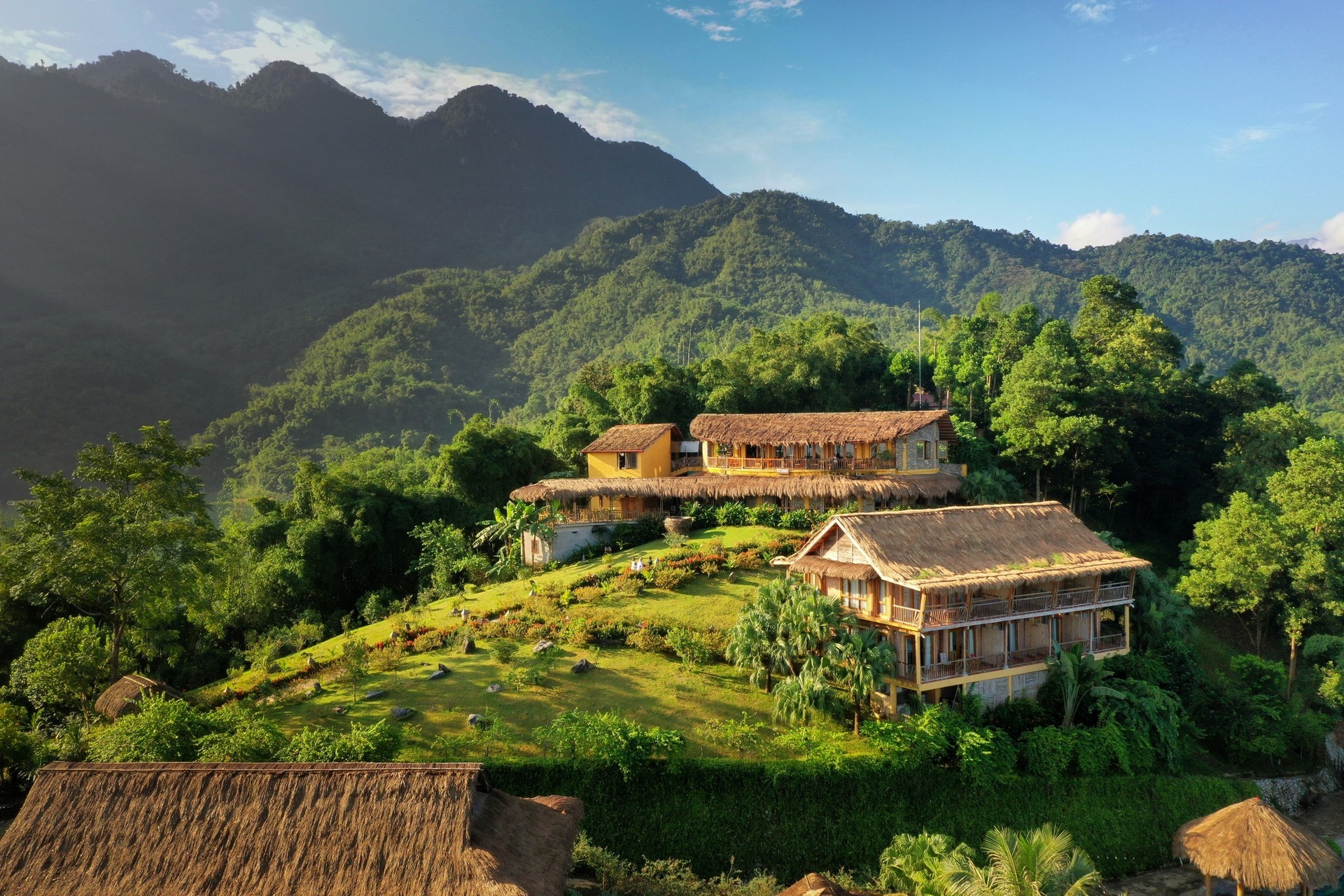ban-lac-mai-chau-hoa-binh-co-gi-12
