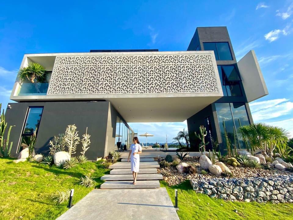 S Hill Villa - villa bể bơi vô cực trung tâm đảo Tuần Châu, Quảng Ninh